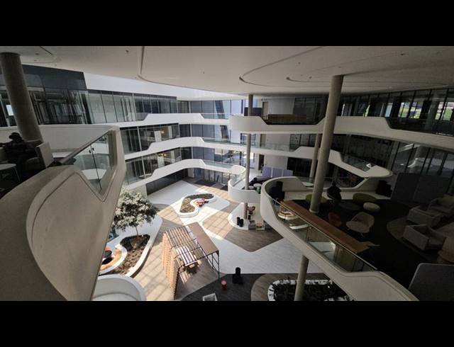 BUSINESS PROPERTY TO RENT IN WATERFALL